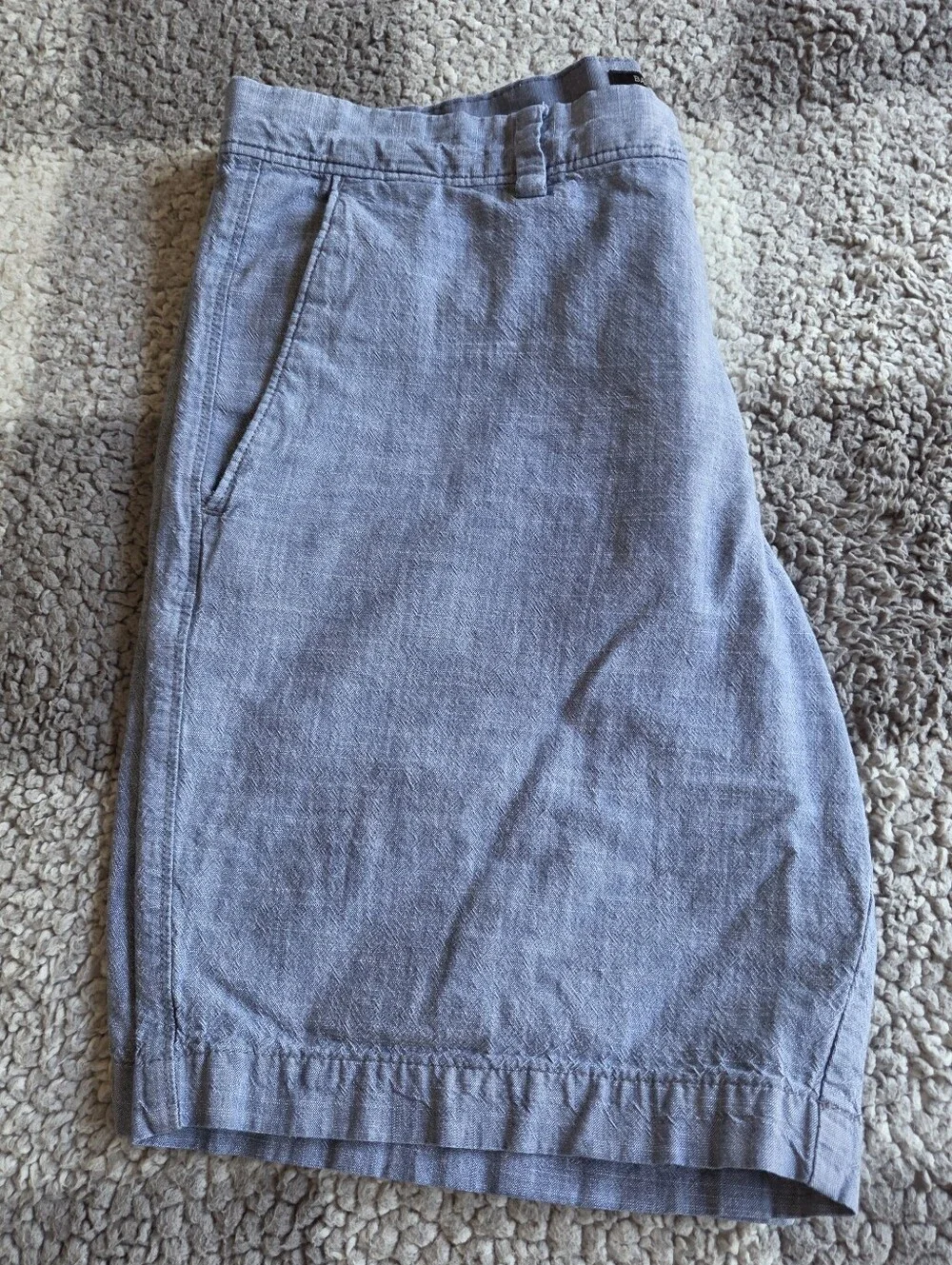 Banana Republic Men’s Blue Chambray Shorts – Size 32